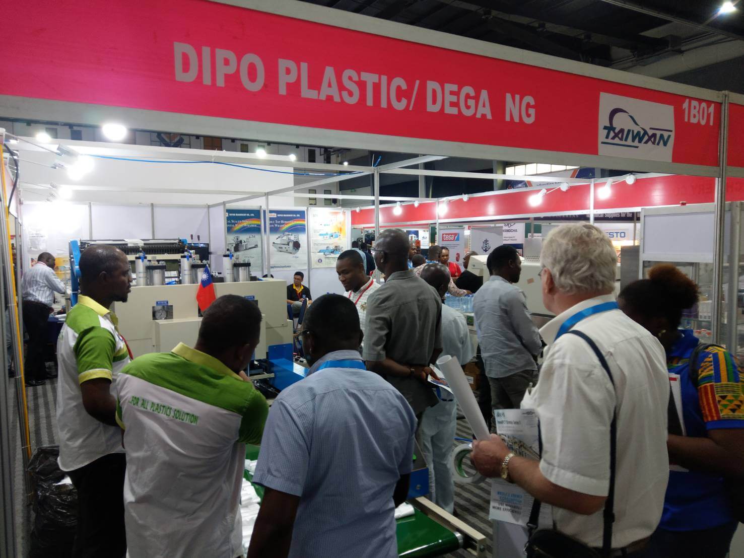 Exposición de maquinaria plástica PROPAK Nigeria 2019