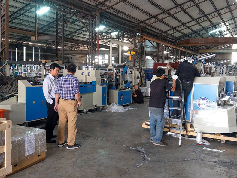 2019 Appreciation to the traders of Central and South America, Taiwan traders, African customers trust Dipo Plastic Machinery, and once again purchase the bag making machine.