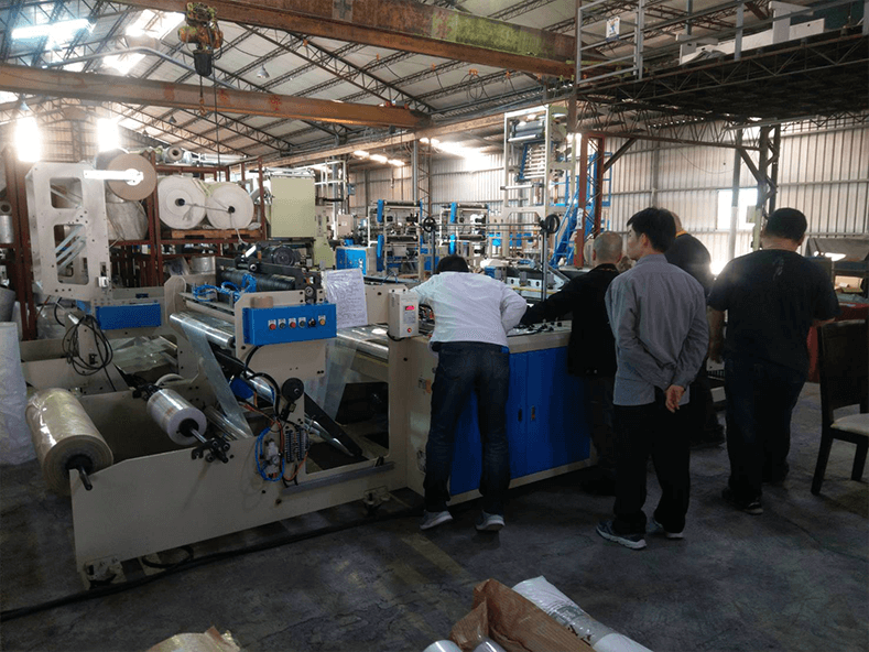 SAKAI CHEMICAL INDUSTRY CO.,LTD from Japan once again ordered LDPE bottom sealing machine ordered from Dipo Plastic Machinery Factory.