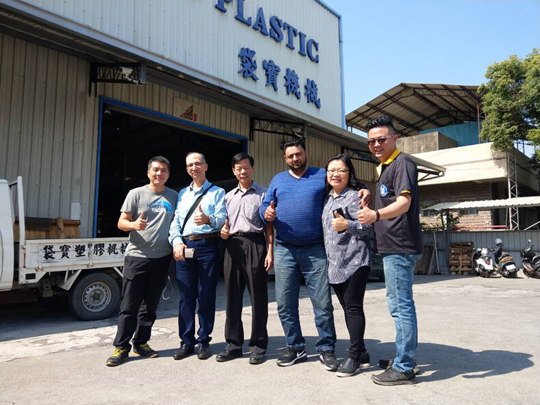 De l'usine de production professionnelle de sacs en plastique du Moyen-Orient