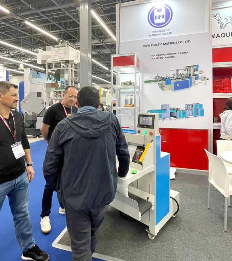 DIPO Plastic Machinery nos presentaremos en Expo Plásticos 2026 del 24al 26 de Marzo Day 1