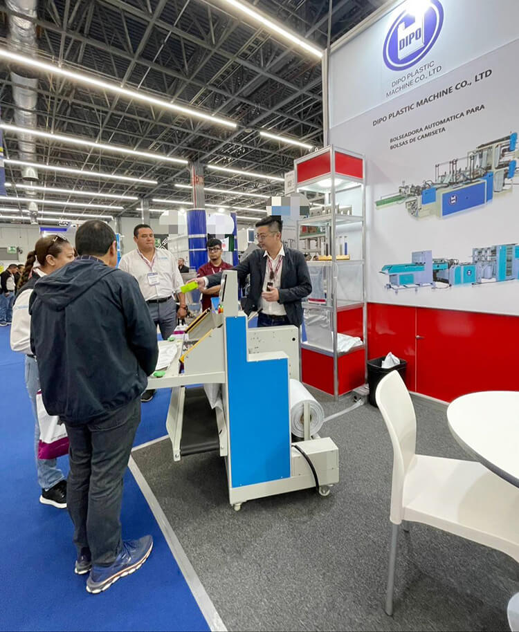 Công ty DIPO Plastic Machinery sẽ tham gia triển lãm EXPO PLASTICOS 2026 từ ngày 24 đến 26 tháng 3. Day 3